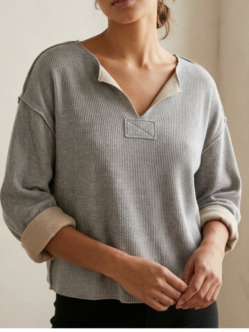URBAN OUTFITTERS Jax Inside Out Notch Neck Top Grey Small